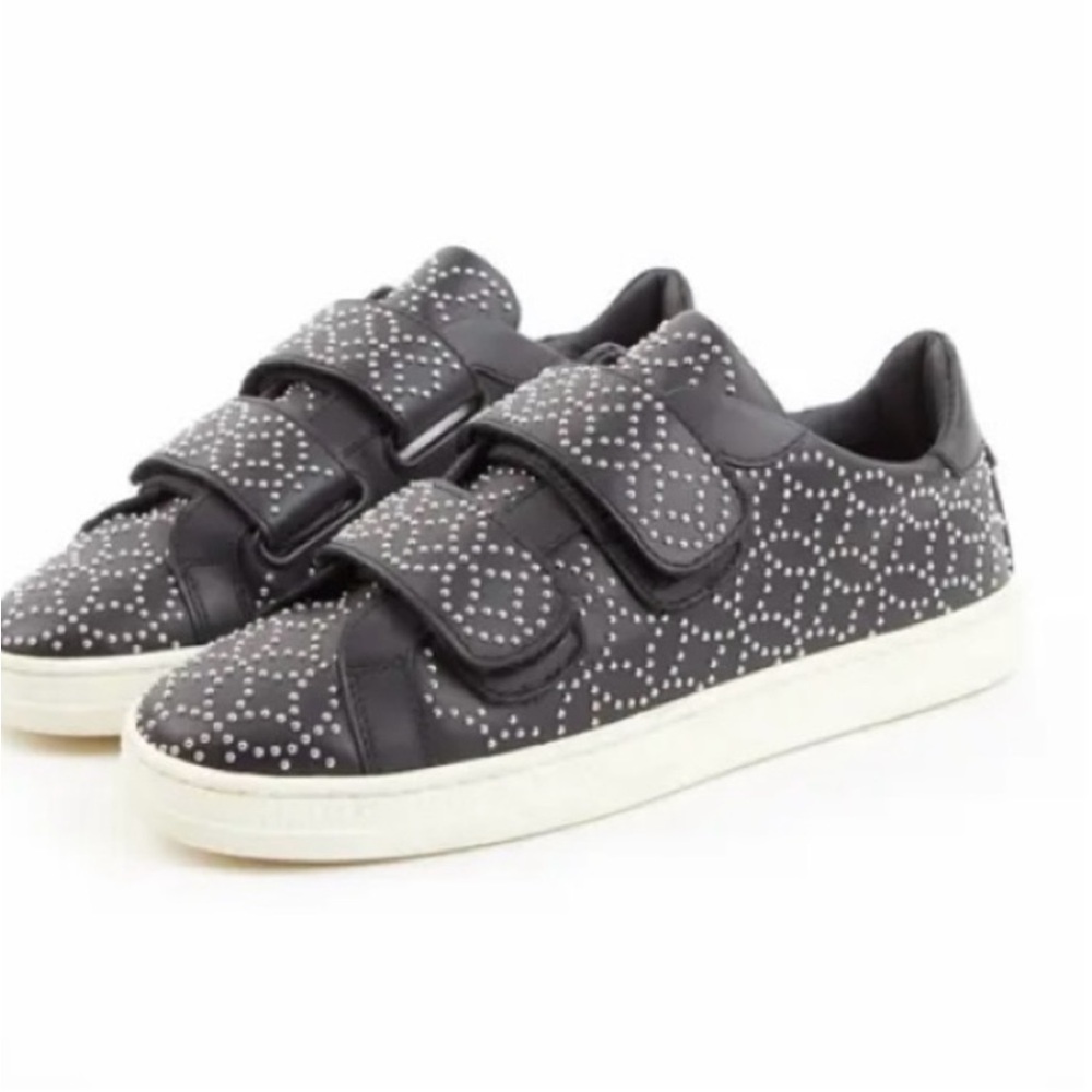 🗽Alaia Sneakers